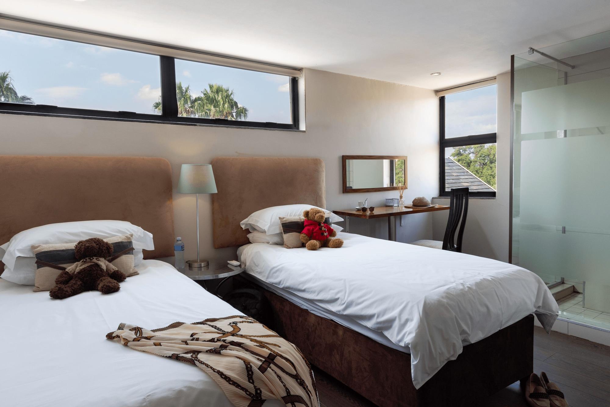 The Lakes Boutique Lodge Претория Экстерьер фото