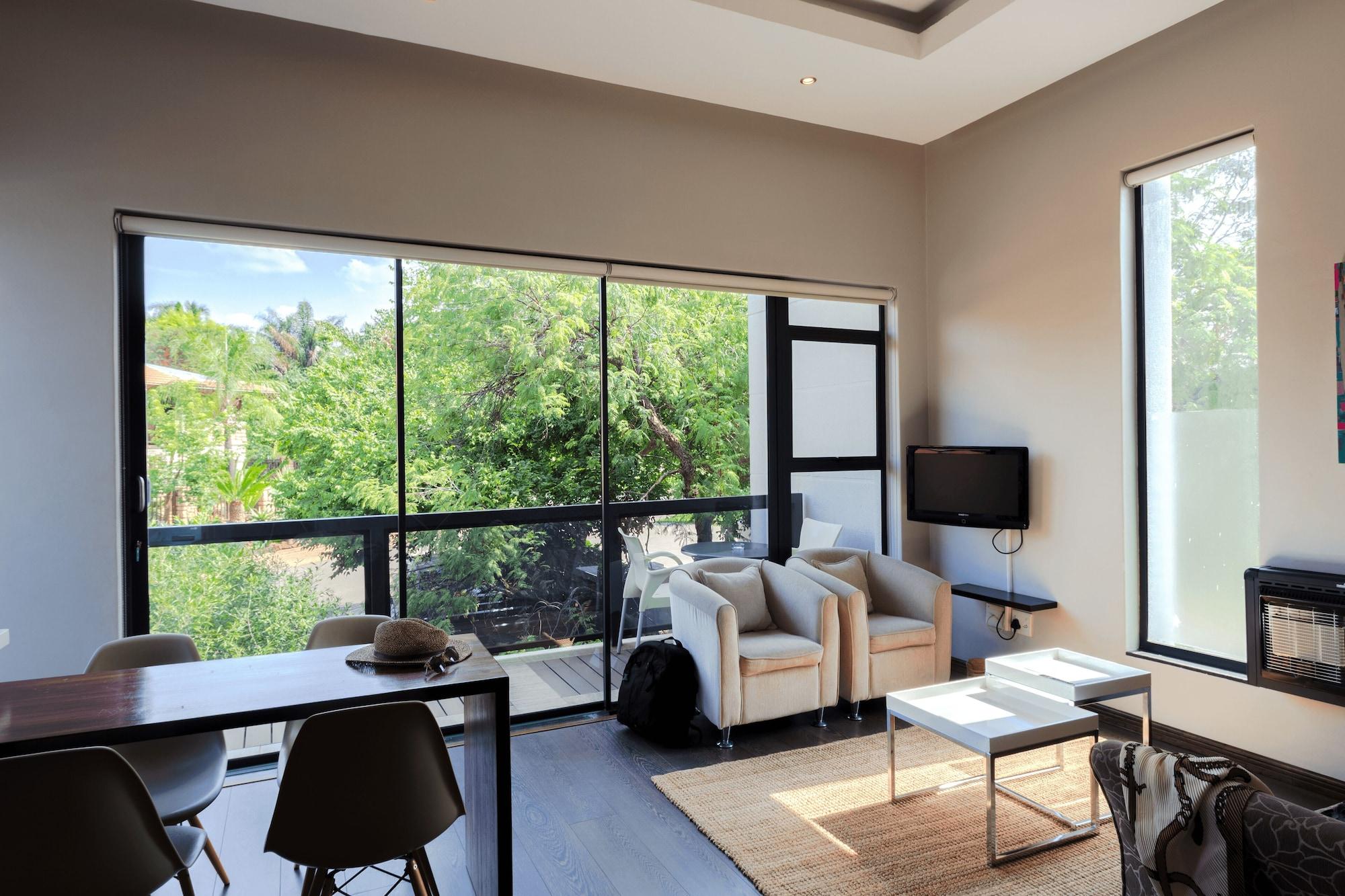 The Lakes Boutique Lodge Претория Экстерьер фото