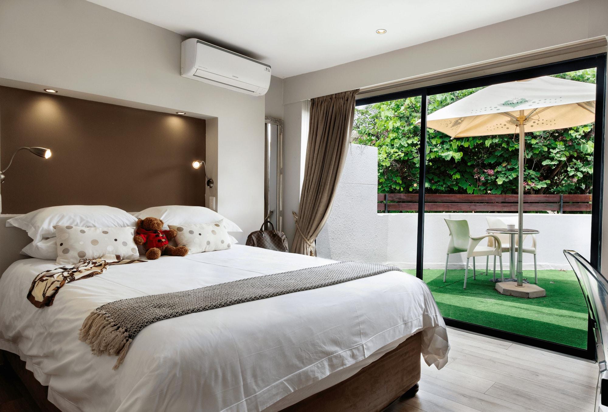 The Lakes Boutique Lodge Претория Экстерьер фото