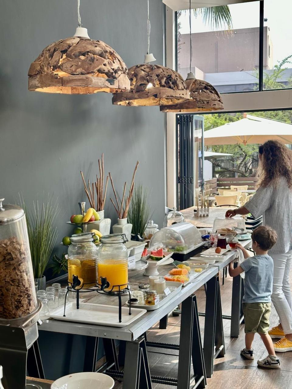 The Lakes Boutique Lodge Претория Экстерьер фото