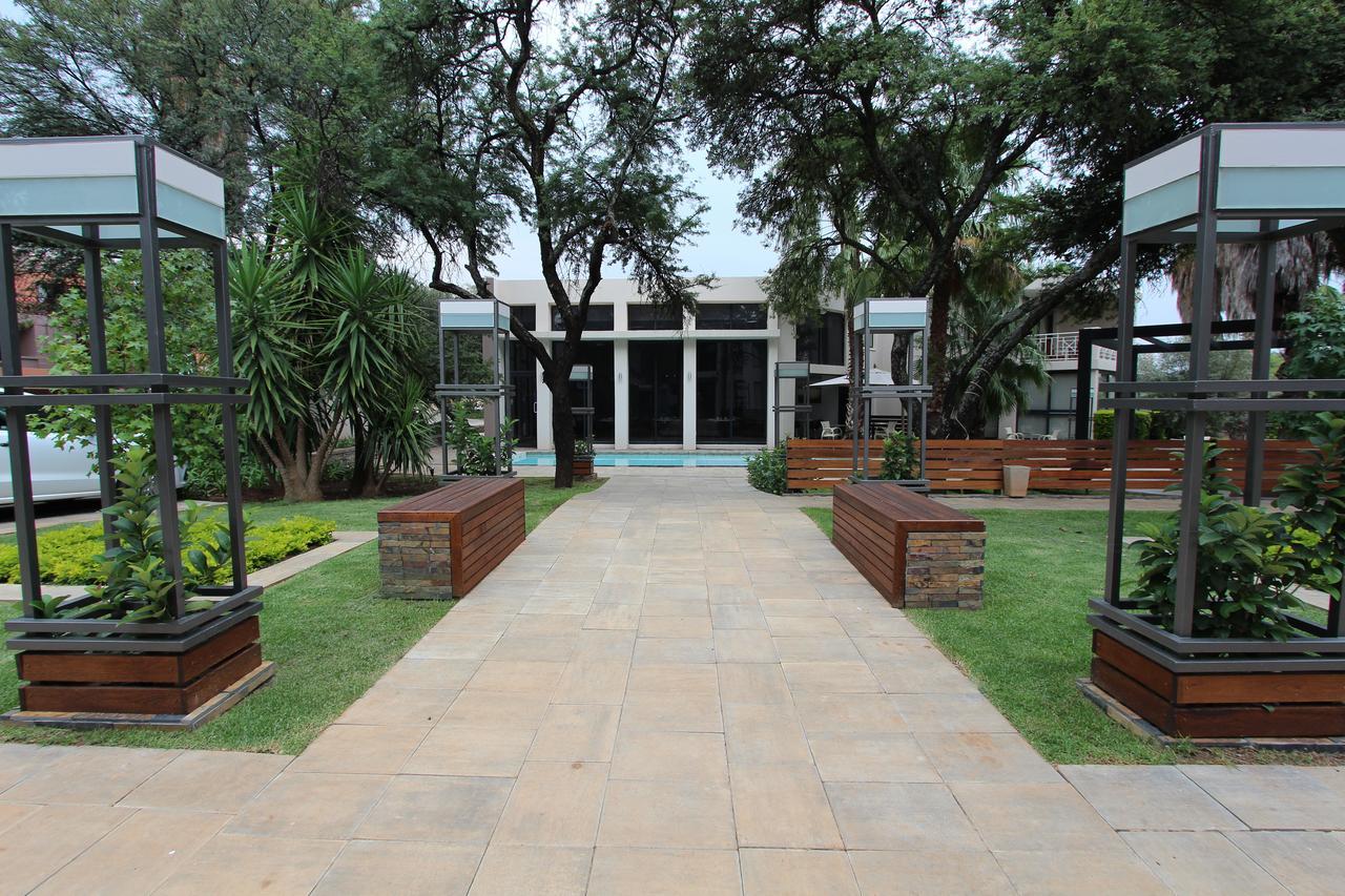 The Lakes Boutique Lodge Претория Экстерьер фото