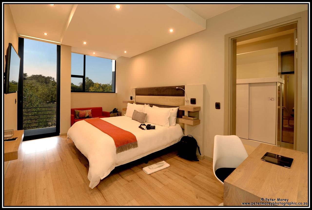 The Lakes Boutique Lodge Претория Экстерьер фото